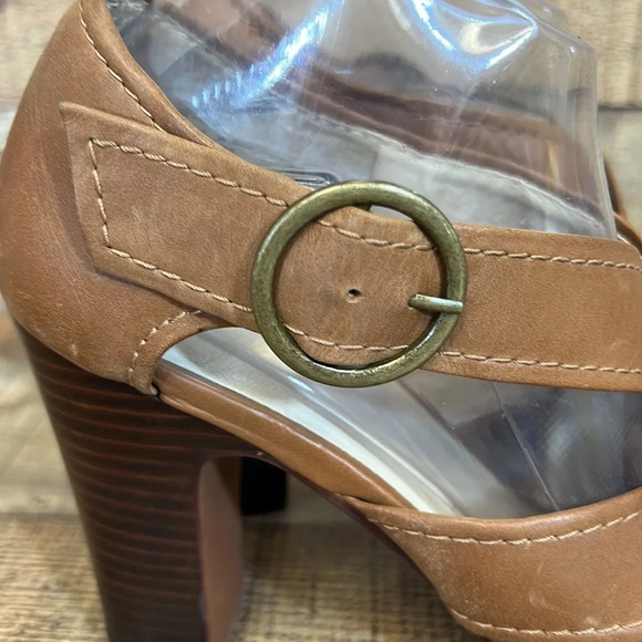 Seychelles Route Heels Womens Size 9.5 Tan Leather Criss-Cross Open Toe Buckle - Picture 2 of 16